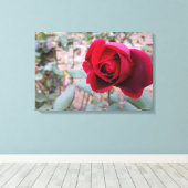 Herbstliche rote Rose Leinwanddruck (Insitu (Holzboden))