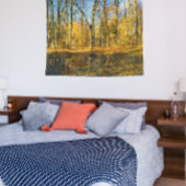 Herbstliche Ruhe: Ruhige Reflektionen am Teich Wandteppich