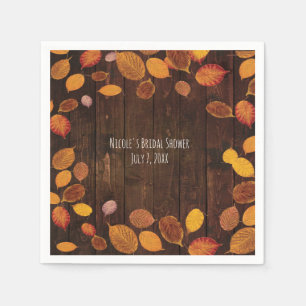 Herbstliche rustikale goldene Blätter auf Holz Hoc Serviette