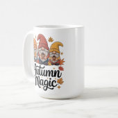 Herbstmagie Gnome Kaffeetasse (Vorderseite Links)