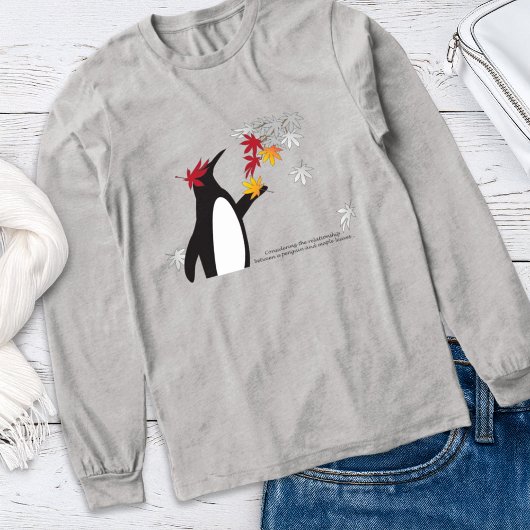 Herbstmaple-Blätter und Niedlicher Funny Pinguin Tri-Blend Shirt