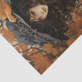 Herbstmaple Verlasse Hübsches Mädchen in Schwarz Seidenpapier (Ausschnitt)