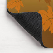 Herbstmuster mit abfallenden Ahorn-Blätter und Buc Mousepad (Ecke)