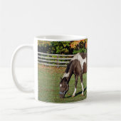 Herbstpaint Horse in Weide Kaffeetasse (Links)