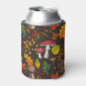 Herbstpilze, Blätter, Nüsse und Beeren im Dunkeln Dosenkühler (Kanne Vorderseite)