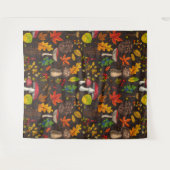 Herbstpilze, Blätter, Nüsse und Beeren im Dunkeln Wandteppich (Vorderseite (Horizontal))