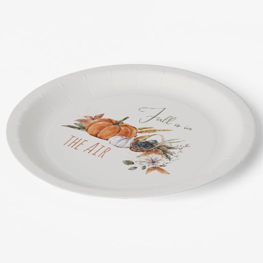 Herbstpumpen Wasserfarbene Herbstblätter und Blume Pappteller (Schrägansicht)