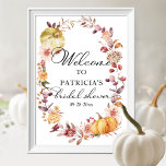 Herbstpumpenfallen-Brautparty Begrüßungszeichen Poster<br><div class="desc">Liebliche Herbstblätter,  Kürbis Begrüßungszeichen für Herbst-Brautparty. Einfach mit Ihren Daten personalisieren. Bitte kontaktieren Sie mich per Chat,  wenn Sie Fragen zum Kunstwerk haben oder eine Anpassung benötigen. BITTE BEACHTEN SIE: Für Unterstützung bei Bestellungen,  Versand,  Produktinformationen usw. wenden Sie sich direkt an den Zazzle Kundenservice https://help.zazzle.com/hc/en-us/articles/221463567-How-Do-I-Contact-Zazzle-Customer-Support-.</div>