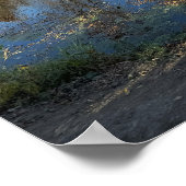 Herbstreflektionen auf Creek Poster (Ecke)