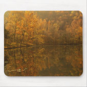 Herbstreflektionen auf dem Teich. Mousepad (Vorne)