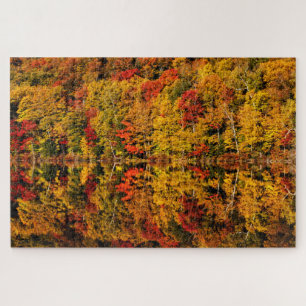 Herbstreflexion am Russell Pond   New Hampshire Puzzle