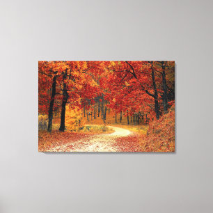 Herbstrote Landschaft auf gespannter Leinwand