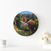 Herbstsaison Bäume Naturlandschaft Australien Große Wanduhr (Zuhause)