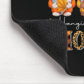 Herbstsaison Vibes mit meinen Gnomen Mousepad (Ecke)