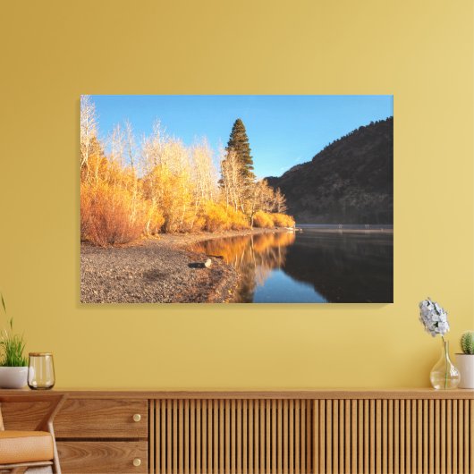 Herbstsee-Reflektion Leinwanddruck (Insitu (Wohnzimmer))
