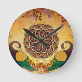 Herbstserenade-Mandala der zwei Pfau-Uhr Runde Wanduhr