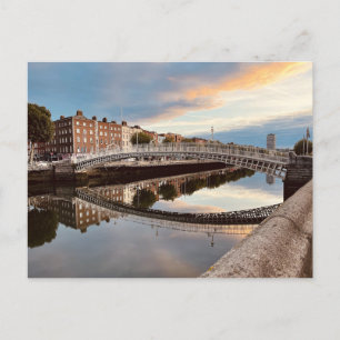 Herbstsonnenaufgang an der Ha'Penny Bridge, Dublin Postkarte