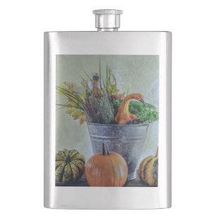 Herbststillleben mit Kürbissen, Blumen Flachmann