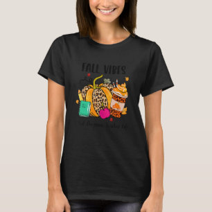 Herbststimmung & Das Tagesstätten-Lehrer-Leben Leo T-Shirt