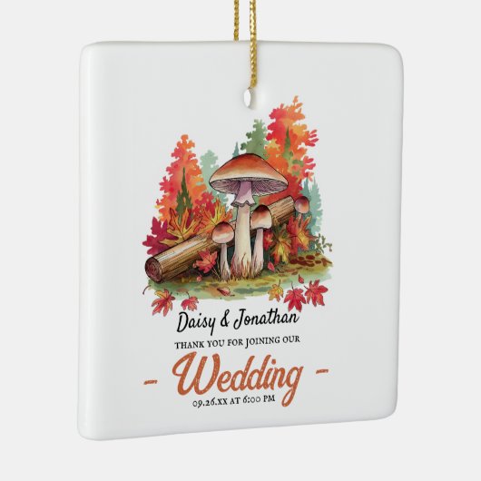 Herbstthema mit Wasserfarbenhochzeit im Pilz Keramikornament (Rechts)