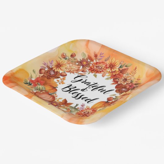 Herbstthematischer Erntedank mit Blume Kürbis Pappteller (Gewinkelt)