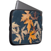 Herbstuntergänge im Wasser Laptopschutzhülle (Vorne Rechts)