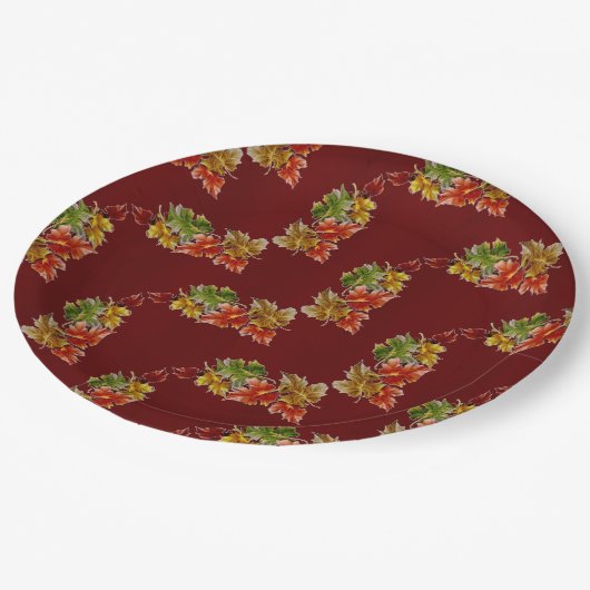 Herbstverlässt Muster-Burgunder-Teller Pappteller (Schrägansicht)