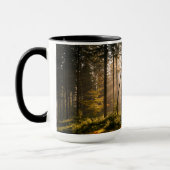 Herbstwald mit Sonnenstrahlen Tasse (Links)