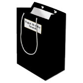 Herbstwald und Flusslandschaft Mittlere Geschenktüte (Rückseite Schrägansicht)