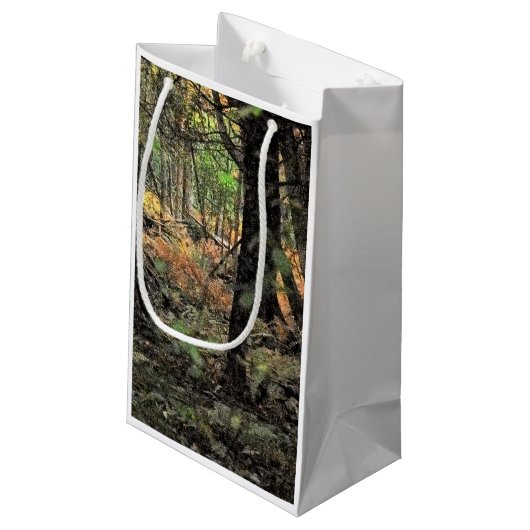 Herbstwaldszene Kleine Geschenktüte (Rückseite Schrägansicht)