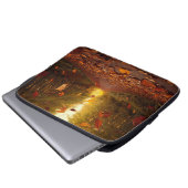 Herbstwaldweg fallende Blätter Laptopschutzhülle (Vorne Knopf)