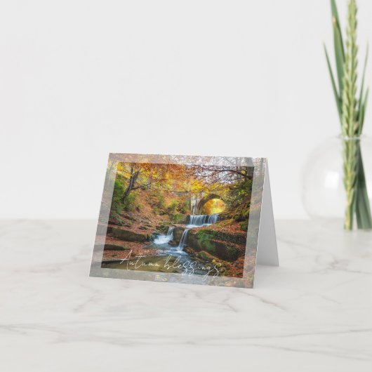 Herbstwasserfall und Brücke mit eigenem Text Karte (Vorderseite)