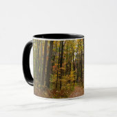 Herbstweg und Golden Blätter im Laurel Hill Park Tasse (Vorderseite Links)