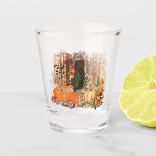 Herbstwoben, ein Auto, das mit Kürbis beladen wird Schnapsglas (Vorderseite)