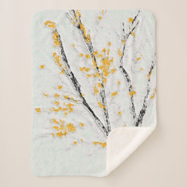 Herbstzweige mit gelben Herbstlauben Sherpadecke