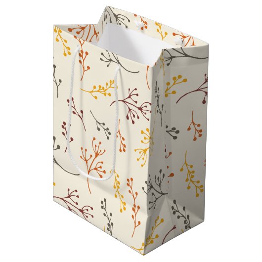 Herbstzweige Mittlere Geschenktüte (Vorderseite Schrägansicht)