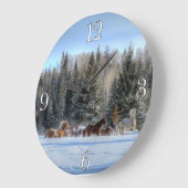 Herde der Pferde, die in ersten Winter-Schnee Große Wanduhr (Winkel)
