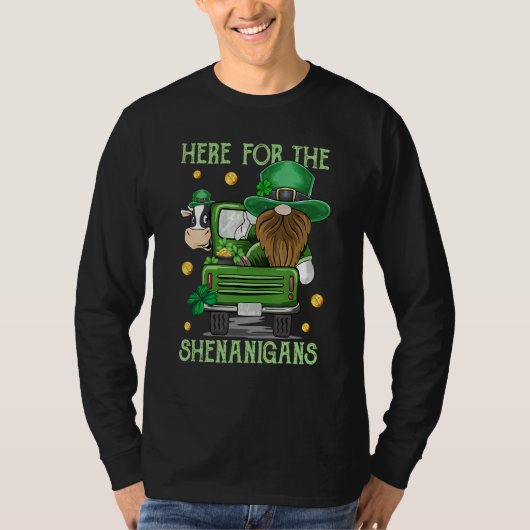 Here For The Shenanigans Gnome Cow Cattle for St P T-Shirt (Vorderseite)