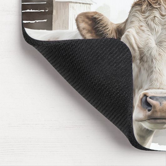 Hereford Cow in Barn Mousepad (Ecke)