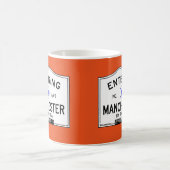 Hereinkommendes Manchester durch das Meer Kaffeetasse (Mittel)