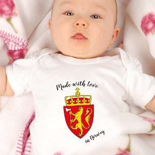 Hergestellt mit Liebe in Norwegen / norwegischer F Baby Strampler