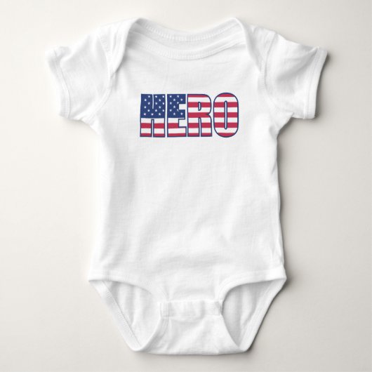 Hero Baby Strampler (Vorderseite)