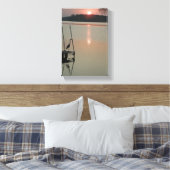 Heron grüßt die aufgehende Sonne auf dem Dock 8x11 Leinwanddruck (Insitu (Schlafzimmer))