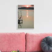 Heron grüßt die aufgehende Sonne auf dem Dock 8x11 Leinwanddruck (Insitu (Wohnzimmer))