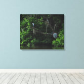 Heron und Lazy River Canvas Print Leinwanddruck (Insitu (Holzboden))