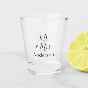 Herr & Frau Familienname Datum Jahr Hochzeitsgesch Schnapsglas