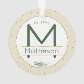 Herr + Frau First Christmas Monogram Typografie Ornament (Rückseite)
