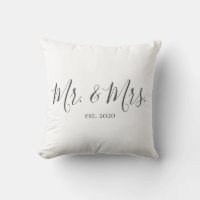 Herr & Frau Throw Pillow für das neue Jahr
