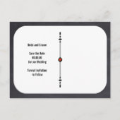 Herr & Mrs Modern typography wedding Save the Date Ankündigungspostkarte (Rückseite)