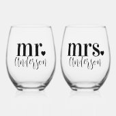 Herr & Mrs. Name Personalisiert Wedding Weinglas Ohne Stiel (Vorderseite)